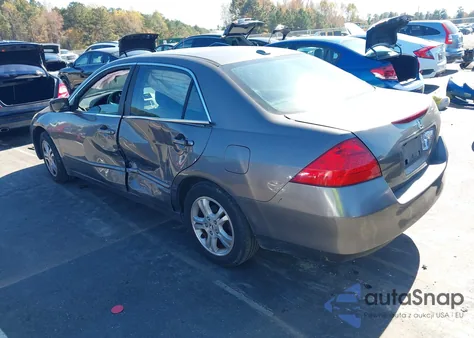 2006 Honda Accord 2.4 Ex from USA, damaged, VIN 1HGCM56896A024281